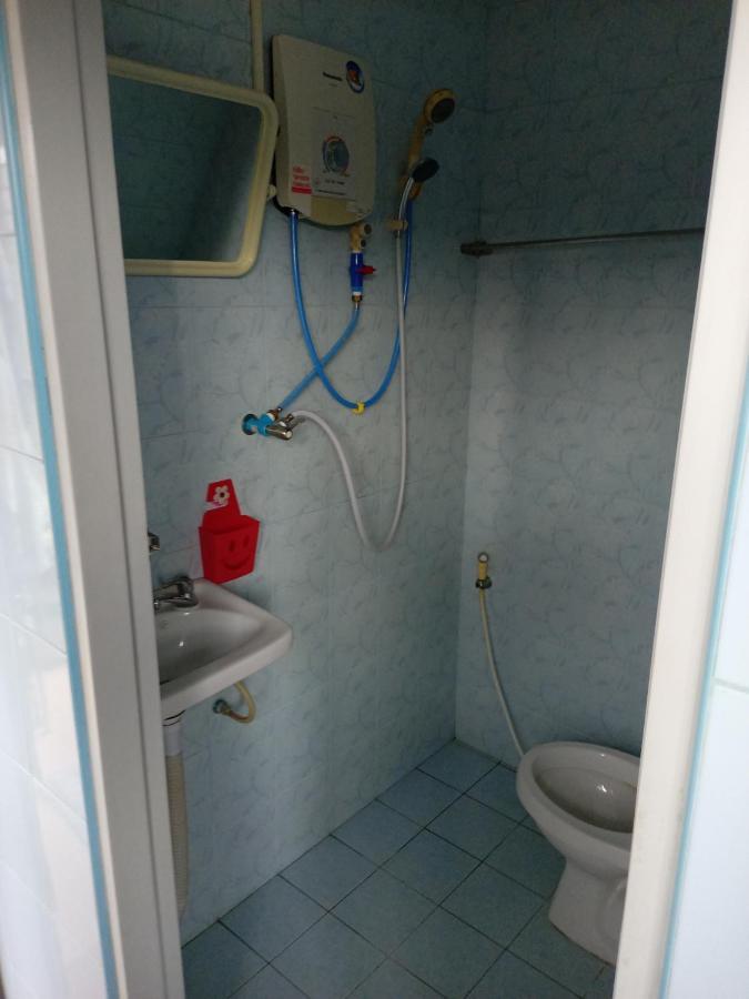 Np Guesthouse Трат Екстер'єр фото