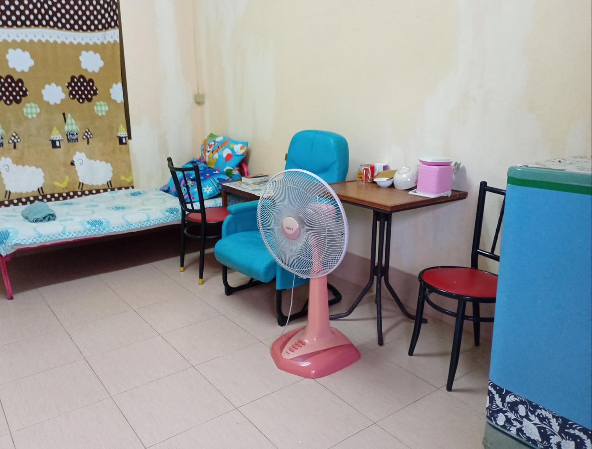 Np Guesthouse Трат Екстер'єр фото